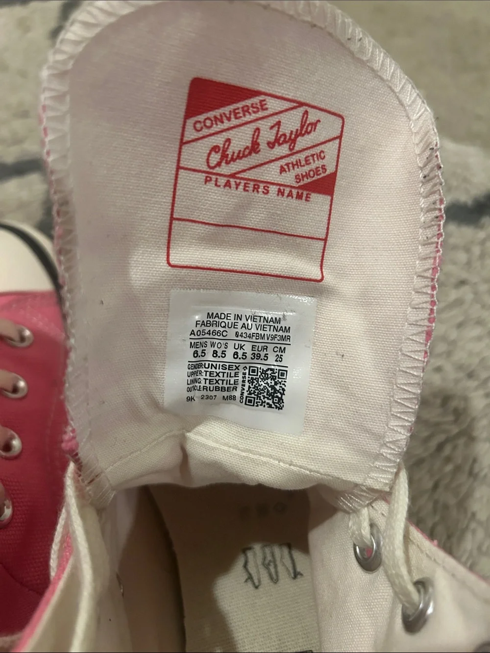 Converse Chuck Taylor All Star platform sneakers in pink canvas